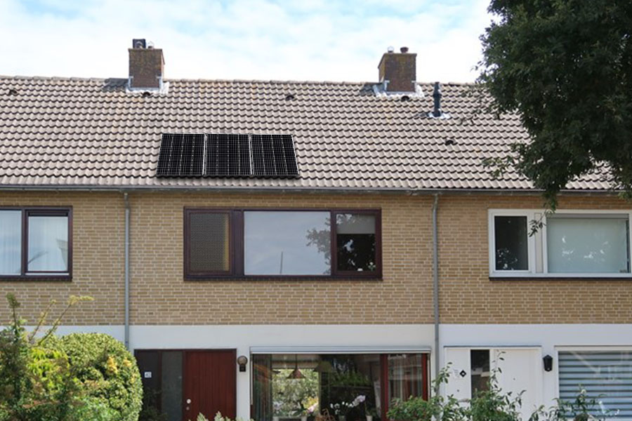 Huis met zonnepanelen