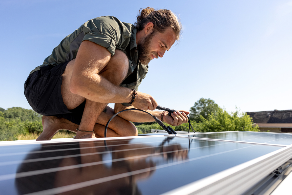 aansluiten zonnepanelen